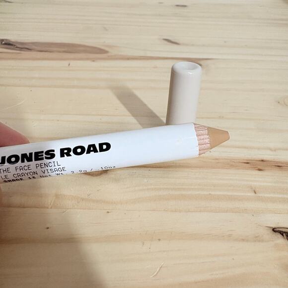 Jones Road The Face Pencil Shade 13 - Picture 4 of 5